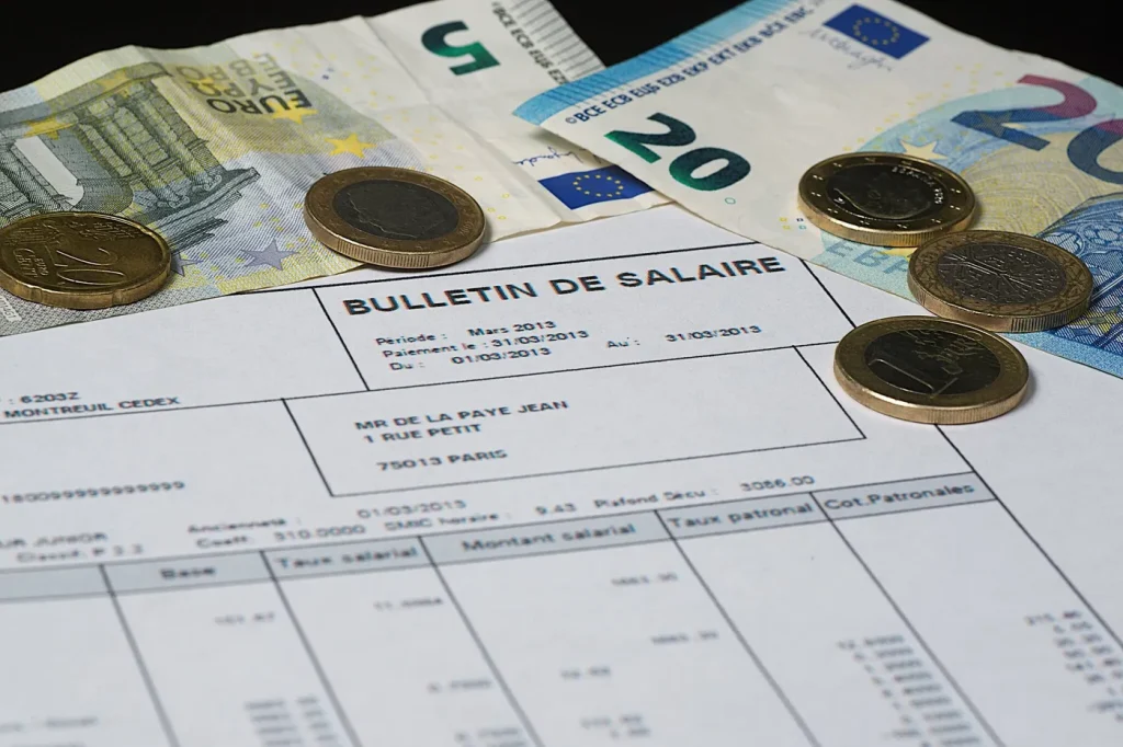 La loi sur la transparence des salaires suscite des tensions avec les syndicats