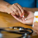 Bioéthique : « La sobriété en médecine », un enjeu majeur pour une société vieillissante