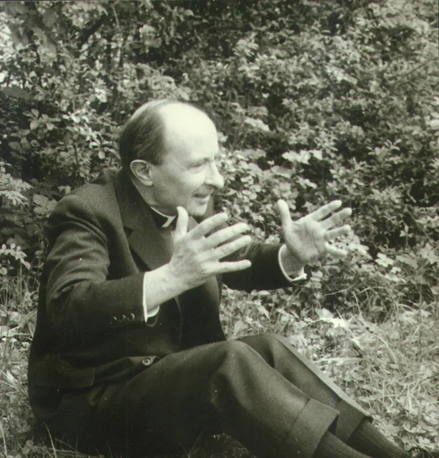 Le père Henri Caffarel, fondateur des Équipes Notre Dame, reconnu vénérable par l'Église.