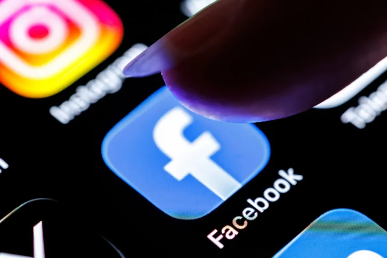 Réseaux sociaux : Meta reconnu coupable au Nouveau-Mexique pour mise en danger des mineurs