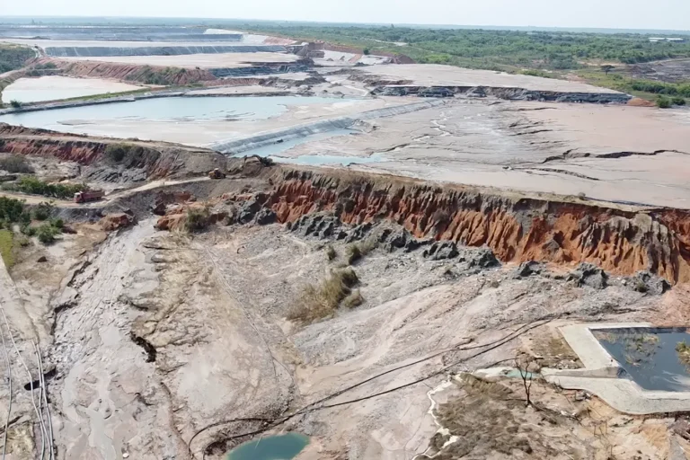 Traitements VIH et cuivre : l'administration Trump accusée de chantage en Zambie
