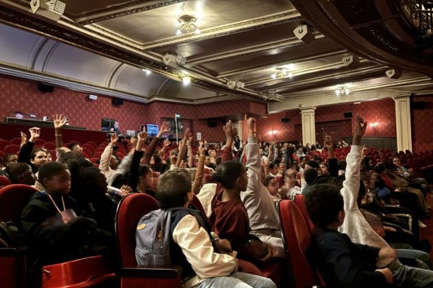 Des élèves de REP dévoilent les secrets de la comédie musicale