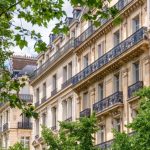 Refus, discriminations et insalubrité : la crise du logement freine les études