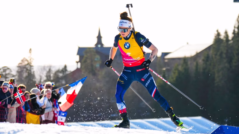 Une Française remporte la Coupe du monde de biathlon après le succès aux JO