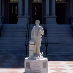 Cette statue de Christophe Colomb près de la Maison Blanche : un choix réfléchi