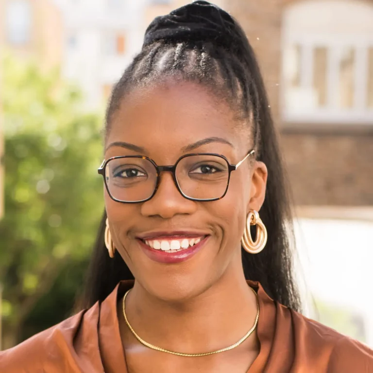 8 mars : L'importance d'une formation numérique pour l'entrepreneuriat des jeunes femmes