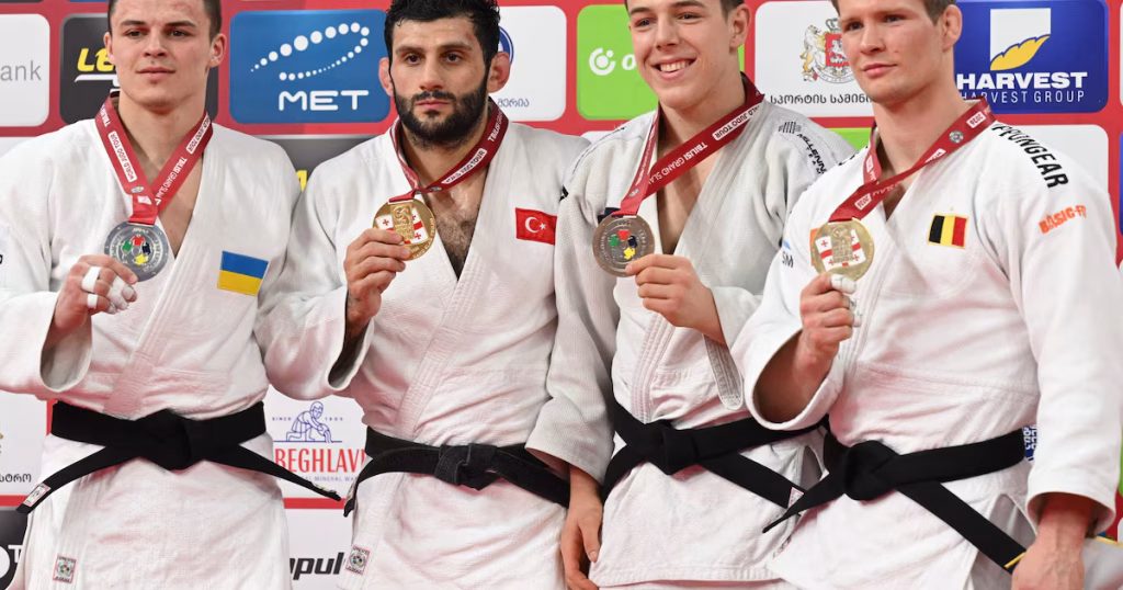 Matthias Casse revient sur le podium après onze mois : 'J'ai retrouvé mon judo !'