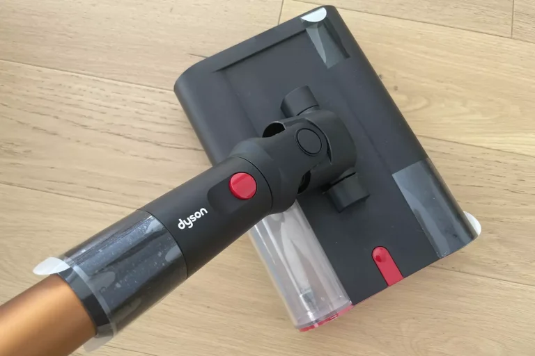Dyson innove dans le nettoyage des sols avec un nouveau produit que nous avons testé