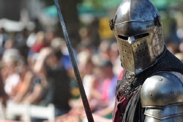 Chevaliers, feu d'artifice et marché médiéval : événement gratuit en Essonne à découvrir