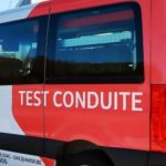 Un véhicule avec joystick pour conducteurs en situation de handicap - RTBF Actus