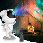SFOUR Proiettore a LED effetto cielo stellato, lampada proiettore modello Astronauta, per la decorazione degli ambienti, lampada notturna per bambini, adulti, per le feste a casa (WHITE)