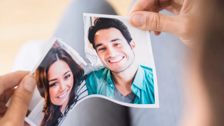 Les ruptures amoureuses augmentent-elles réellement au printemps ?