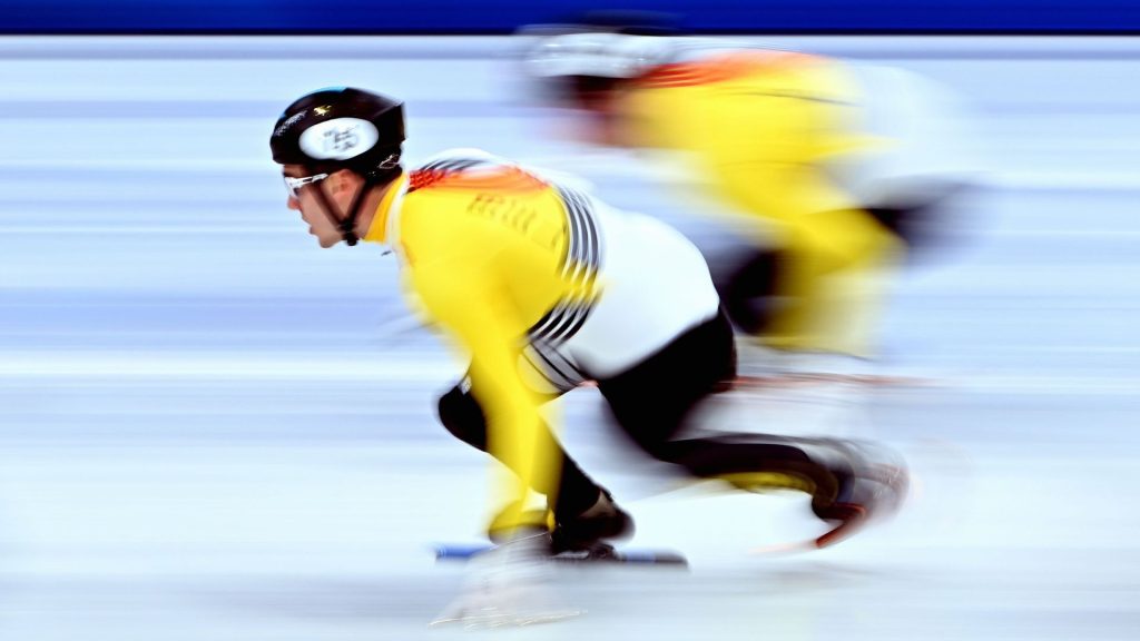 Championnats du monde de shorttrack : le relais mixte belge remporte le bronze