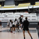 Les joueuses de l’ASVEL féminin en dédicace dans ce centre commercial de Lyon