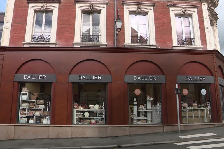 Chaussures Dallier : le dernier magasin familial de l'Eure célèbre ses 60 ans d'existence