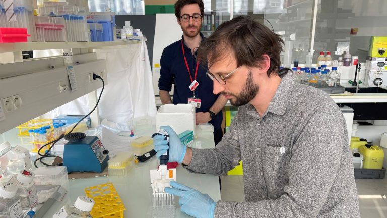 REPORTAGE. Pourquoi certains patients échappent-ils au cancer malgré des facteurs de risque ?