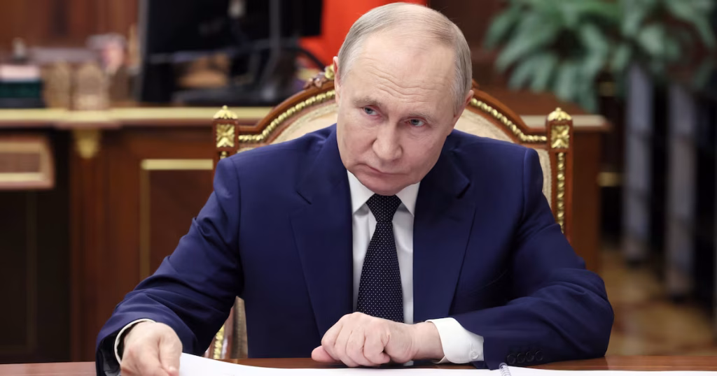 Vladimir Poutine en mauvaise santé : une vidéo suscite des interrogations.