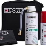 IPONE – Kit Crevaison & Entretien Moto : Bombe Anti-Crevaison, Graisse Chaîne 800 km, Nettoyant Casque + Lingette – Pochette Étanche Compacte Voyage Moto