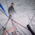 Guirec Soudée : premier navigateur à réaliser un tour du monde à l'envers en solitaire en multicoque