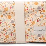 Suavinex, Matelas à Langer Bébé Portable, Tapis à Langer de Voyage, Imperméable, Traitement Waterproof, Pliable, Rembourré, Facile Nettoyer, à Plier et à Ranger dans le Sac, Cadeau Nouveau-né, Fleur