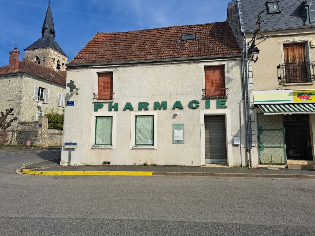 Seine-et-Marne : la pharmacie de Jouy-sur-Morin, fermée depuis un an, rouvrira bientôt