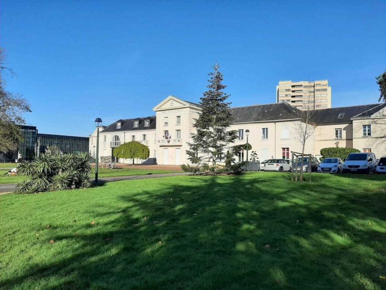 Élections municipales 2026 : attentes des habitants de Chelles envers leur futur maire