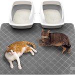 Conlun Tapis Litiere Chat, 119 x 89 cm Tapis Pour Chat, Maillage de la grille avec contrôle de la dispersion, Matériau antidérapant imperméable et résistant à l&rsquo;urine, Facile à nettoyer Lavable (Gris)