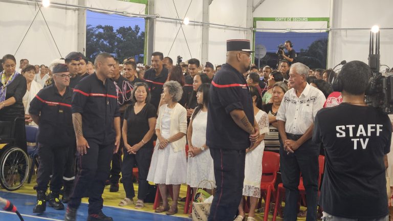 Des médailles pour « courage et dévouement » aux héros d