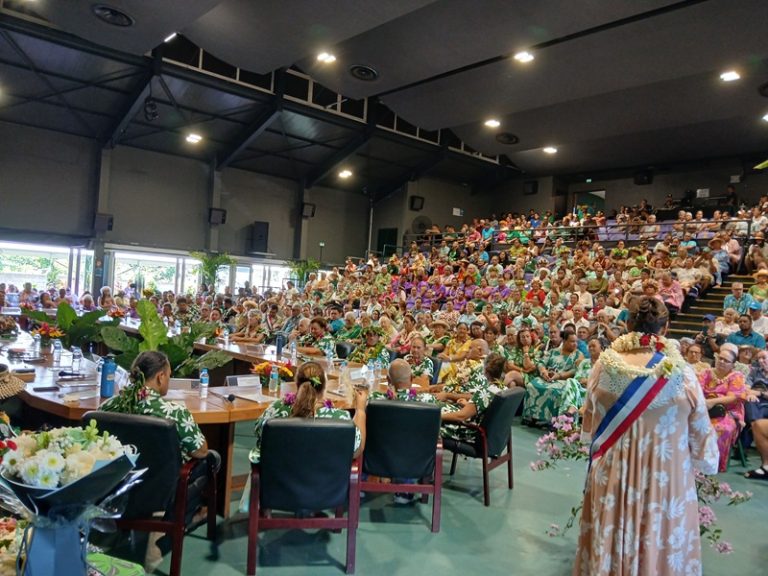 Paea repasse sous pavillon autonomiste : Tepuaraurii Teriitahi officiellement investie tāvana