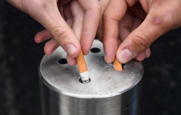Le Royaume-Uni interdit l'achat de tabac aux personnes nées après 2009