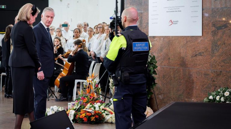 Attentats de Bruxelles : dix ans après, la Belgique commémore les victimes