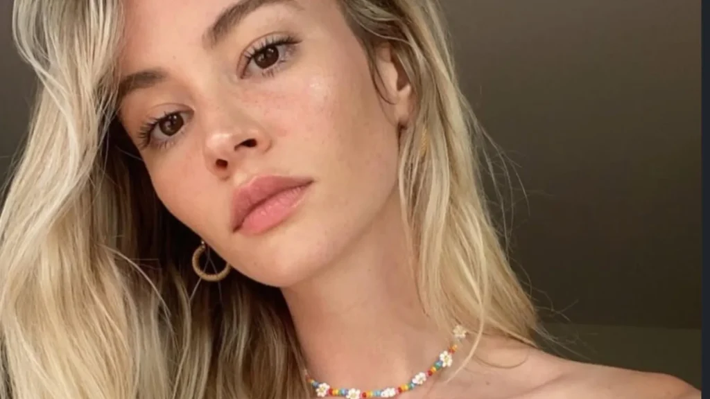 Robe de l'actrice : le débat sur le 'body shaming' des jeunes mères relancé