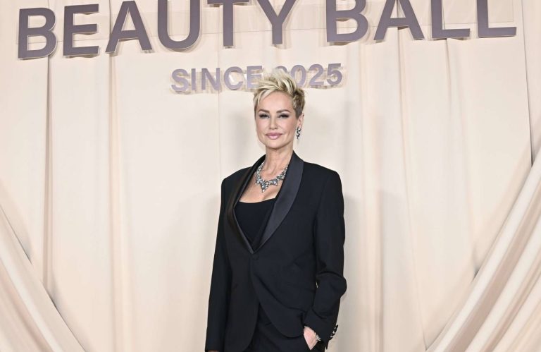 Adriana Karembeu dénonce des violences de la part du père de sa fille