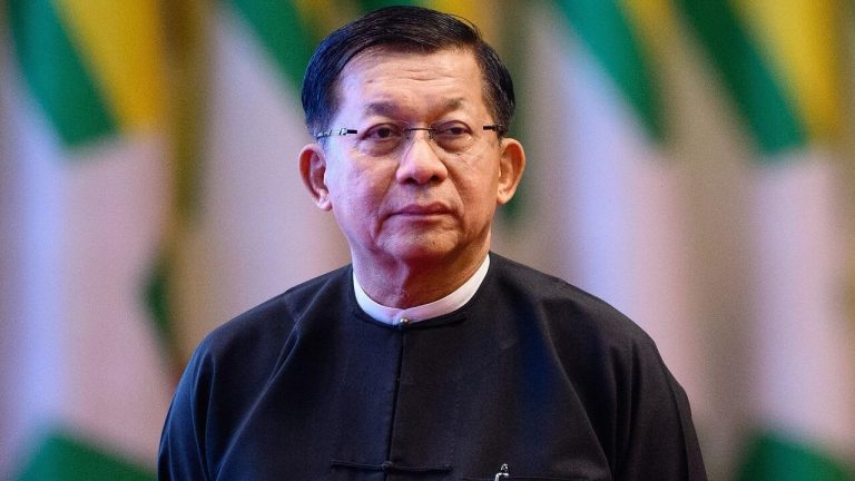 Birmanie : Min Aung Hlaing, chef de la junte, vise la présidence avec des ambitions royales