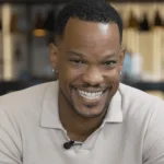 « C’est un plafond de verre que je veux exploser »…L’humoriste martiniquais CallmeLudo à l’assaut de La Cigale avec son nouveau spectacle