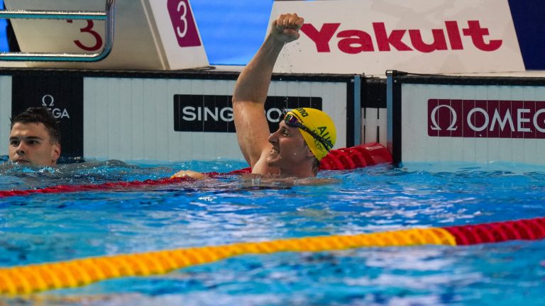 Le nouveau recordman du 50 m nage libre dénonce l'absence de prime face aux 'Jeux des dopés'