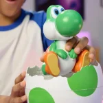 Yoshi Éclosion Secrète : figurine interactive inspirée de Super Mario Galaxy