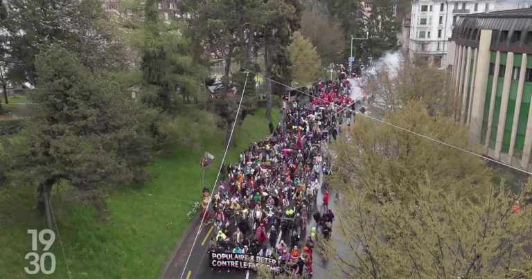Carnaval antifa à Lausanne : 5000 participants sous surveillance lors de la deuxième édition