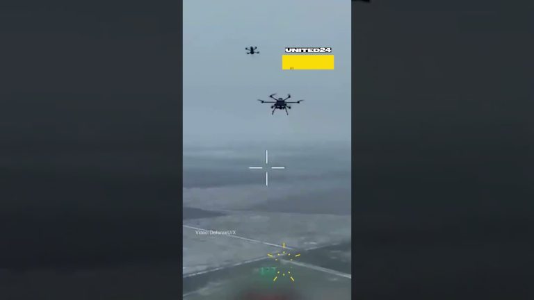 Du duel de drones : Hexacoptère russe contre FPV ukrainien