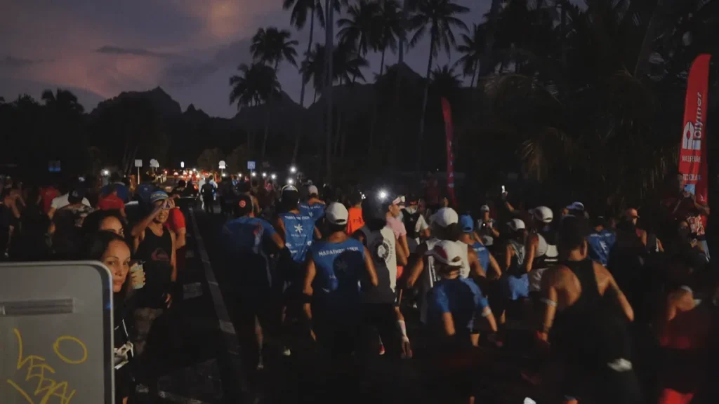 EN IMAGES. Un millier de participants au 35ème marathon de Moorea