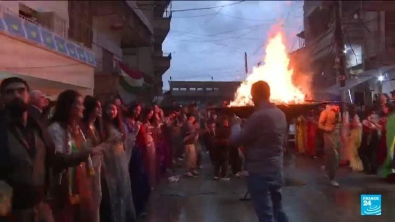 Les Kurdes en Syrie célèbrent le nouvel an persan, Norouz, avec des traditions culturelles