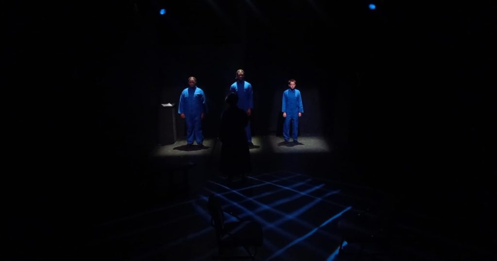 Festival Ceiba : la pièce « Mère prison » explore la résilience des mères