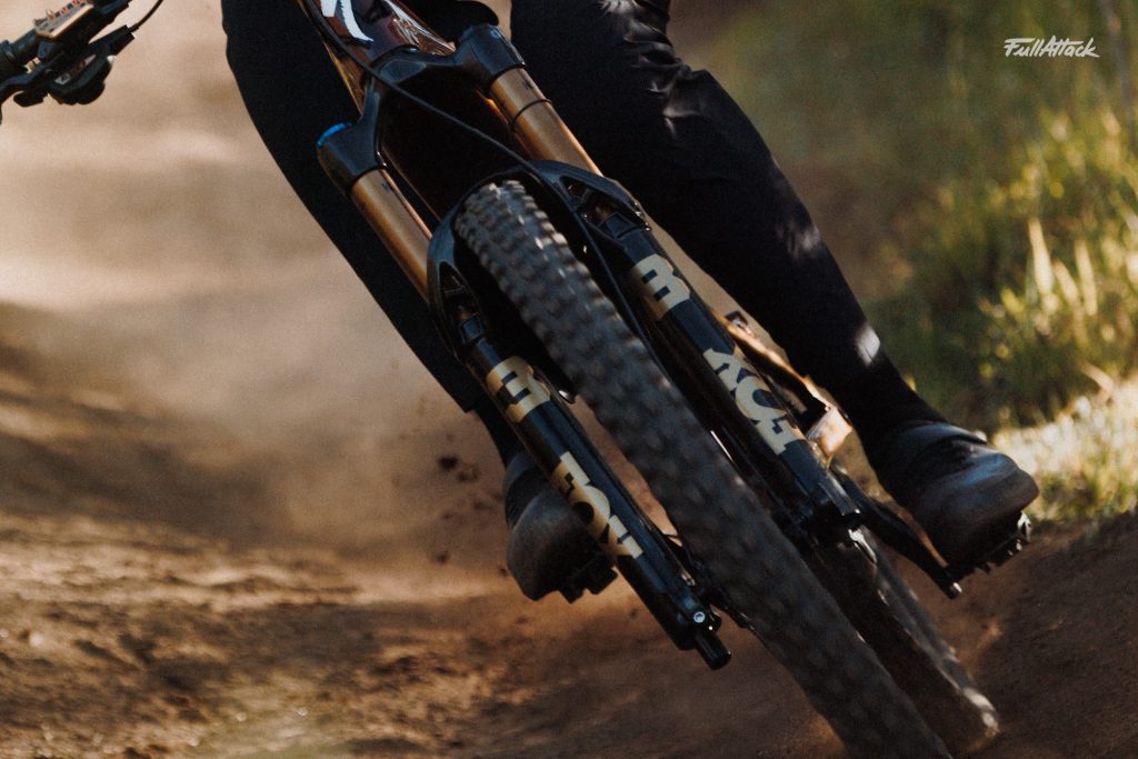 FOX 38 : la nouvelle suspension avec Glidecore, X2 et arceau ajouré