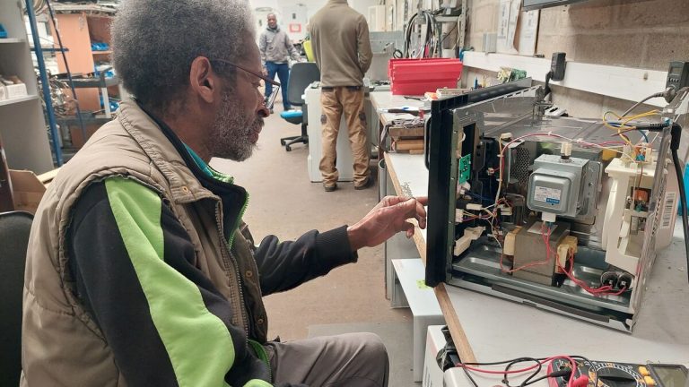 Envie, leader du reconditionné, s'impose en Île-de-France