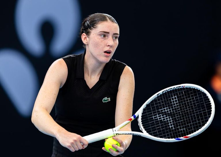 Elsa Jacquemot : l'avenir du tennis français se dévoile dans une interview exclusive