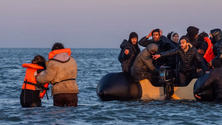 L'Europe renforce sa politique migratoire avec la mise en place de « hubs de retour »