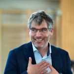 Le PS Roger Nordmann remporte la partielle au Conseil d'État vaudois