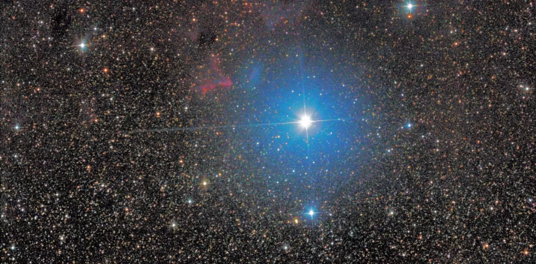 Les astronomes découvrent enfin les secrets d'une étoile mystérieuse après 50 ans d'études