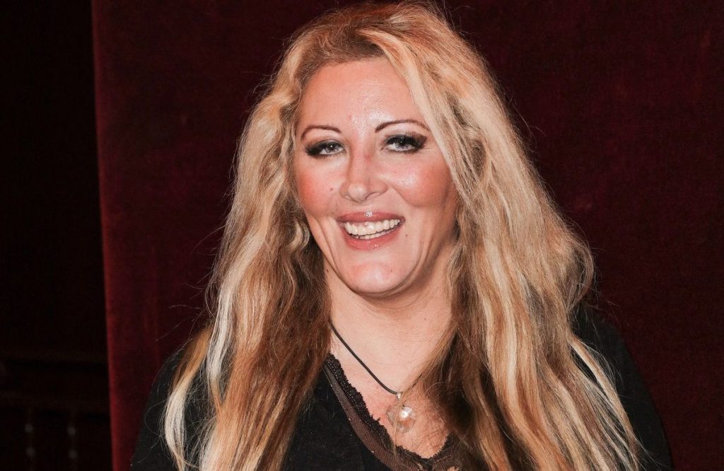 Loana : découvrez qui est Mindy Petrucciani, la nouvelle figure médiatique