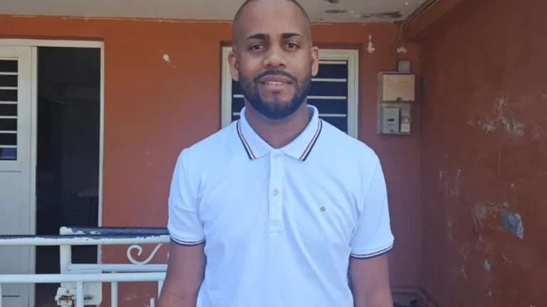 Municipales 2026 : Lionel Grandin, 33 ans, élu maire au François, succède à Samuel Tavernier